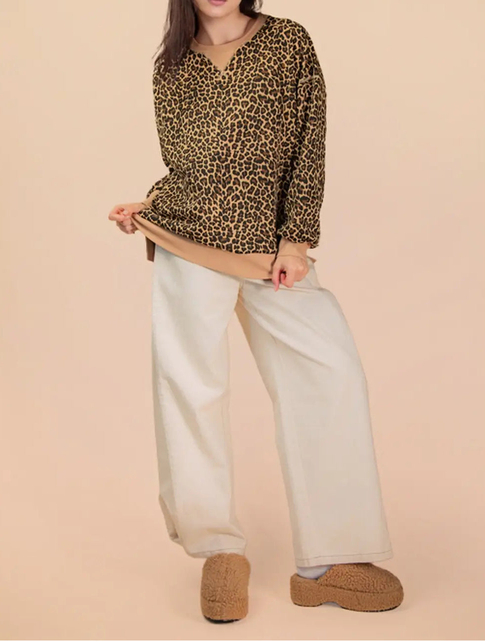 Golden Leopard Crewneck