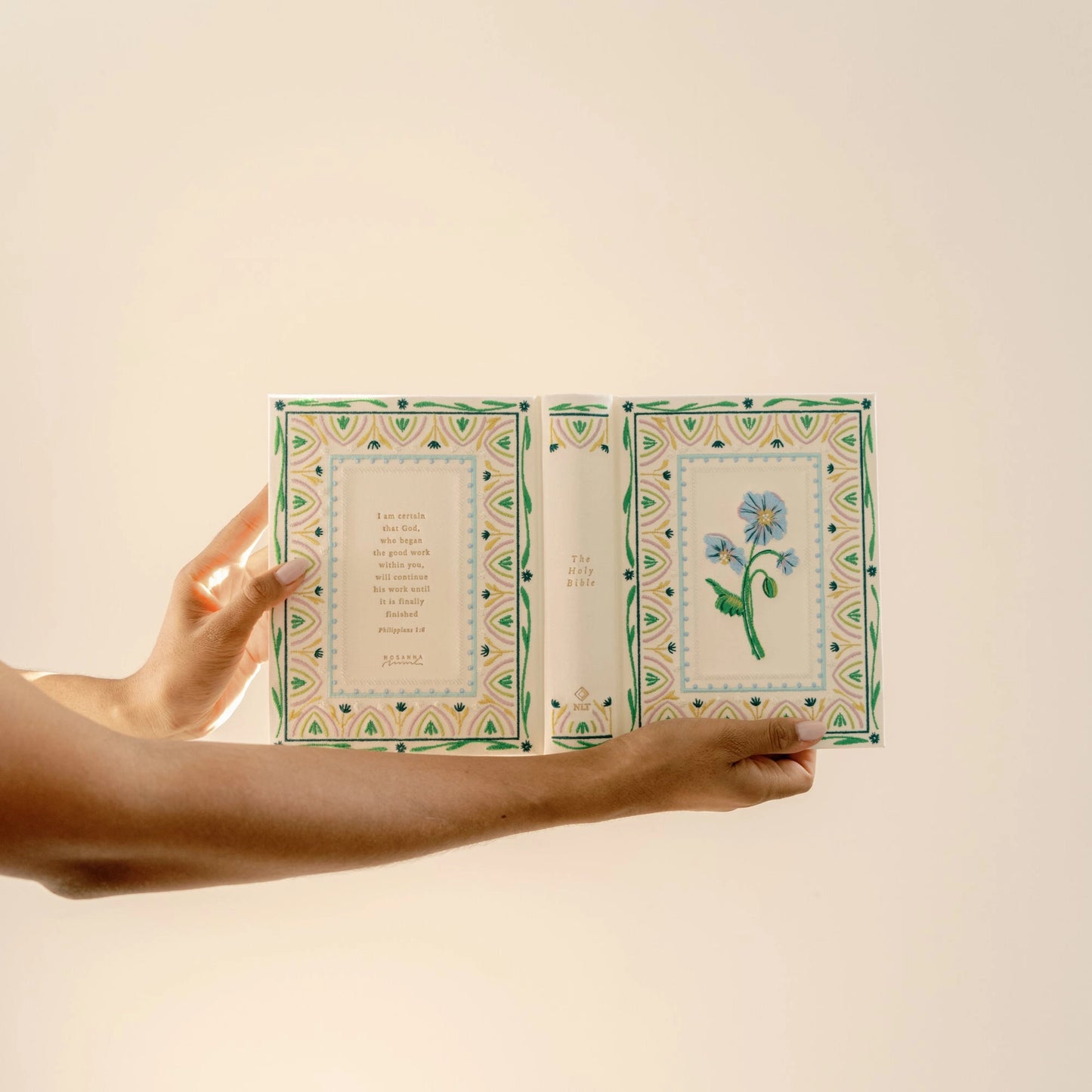 NLT Notetaking Bible | Lisbon Theme