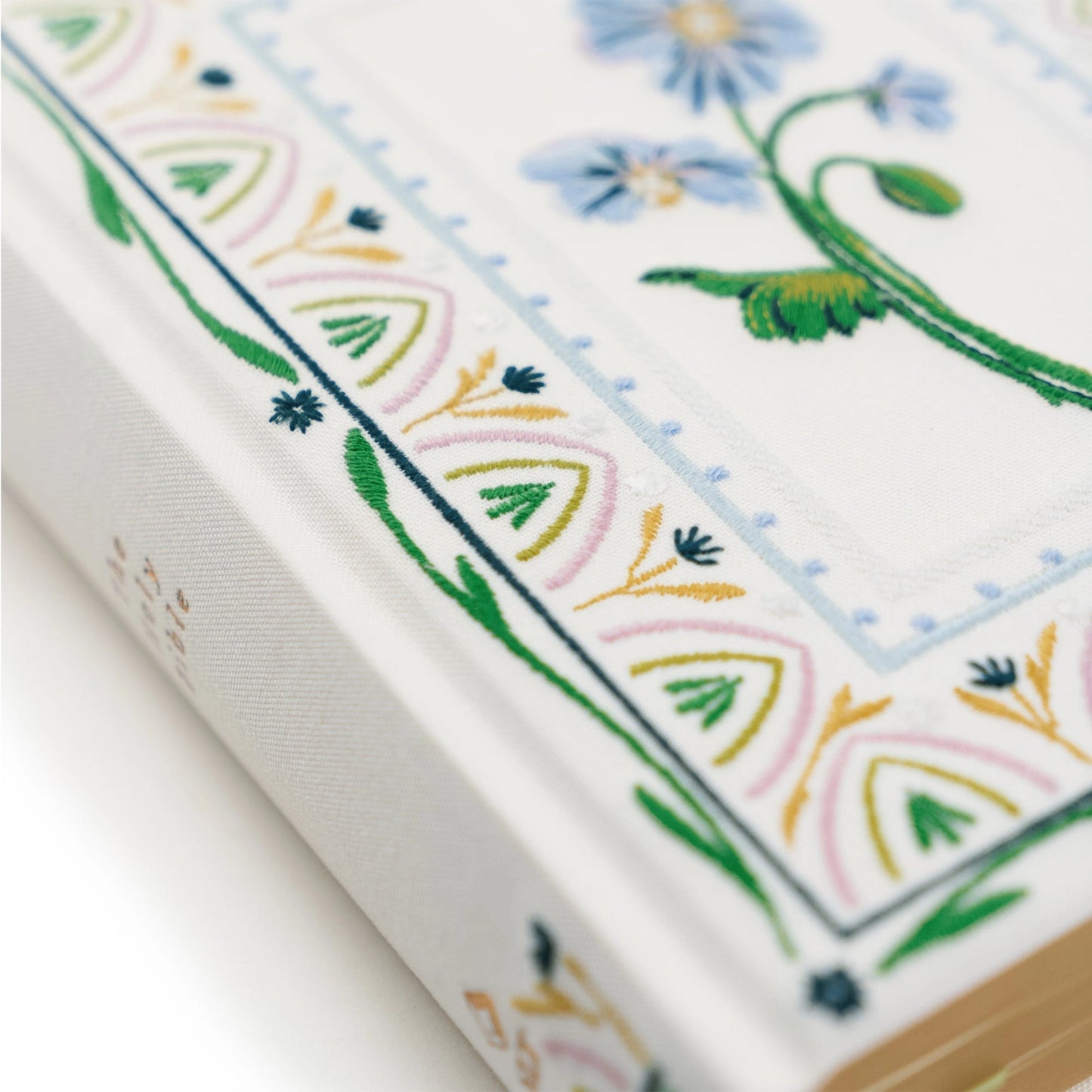 NLT Notetaking Bible | Lisbon Theme